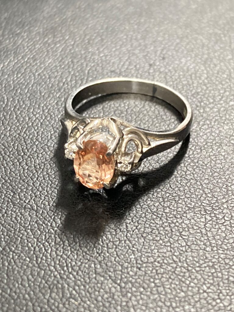 【買取実績】想いをつなぐ輝き。美しいインペリアルトパーズのリング