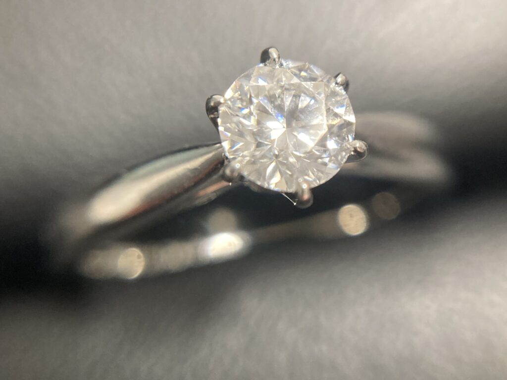 【買取実績】極上の輝き！大変美しい一粒ダイヤモンドリング